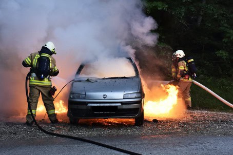 Help, je auto in brand. Wat nu?