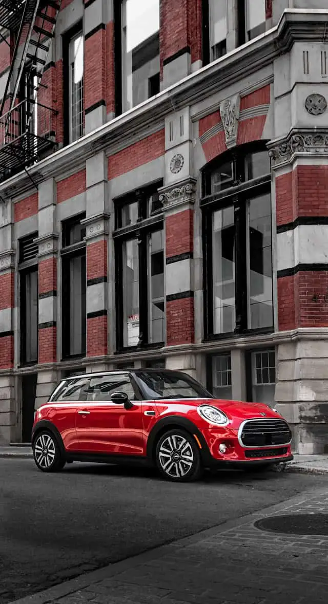 Mini Cooper en Mini Countryman occasions: Stijlvol, betrouwbaar en betaalbaar rijden.
