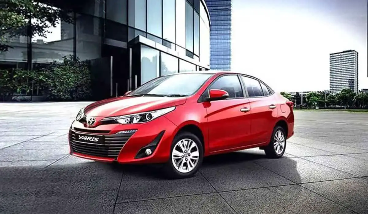 Eerlijke ervaringen met de Toyota Yaris Cross lees alles over de modellen en de prijs