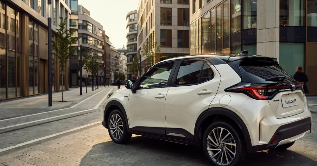 Toyota Yaris Cross: Prijs Nieuw, Tweedehands en Lease Uitleg